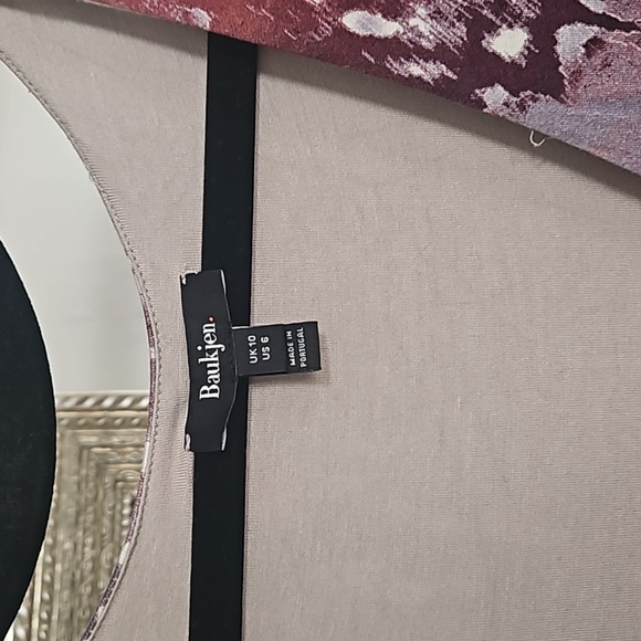 Midi abstract print half sleeve stress size 6 from portugal - Picture 2 of 4